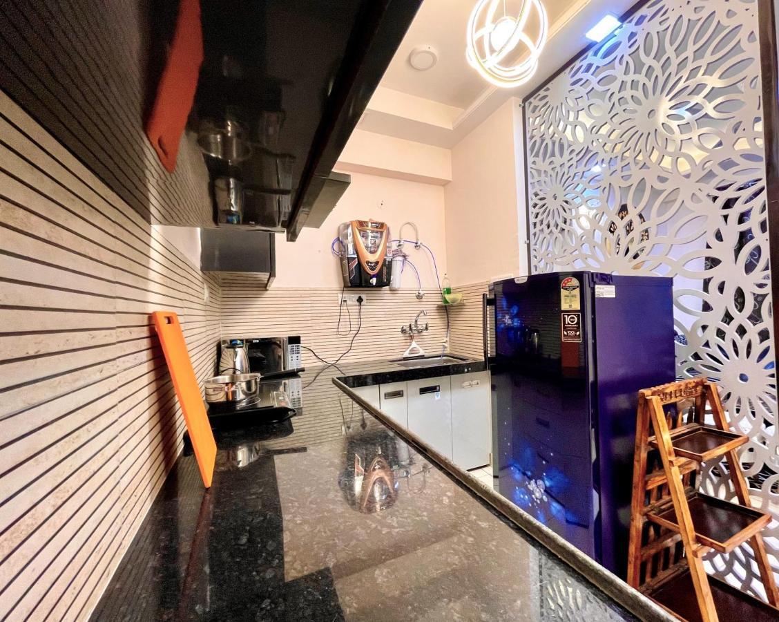 Airport Bliss Apartment+Balcony & Netflix + Prime Jaipur Exterior foto