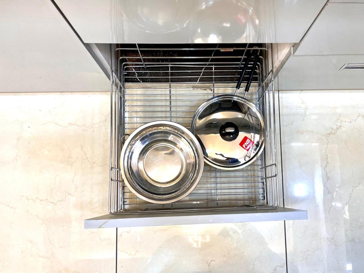 Airport Bliss Apartment+Balcony & Netflix + Prime Jaipur Exterior foto